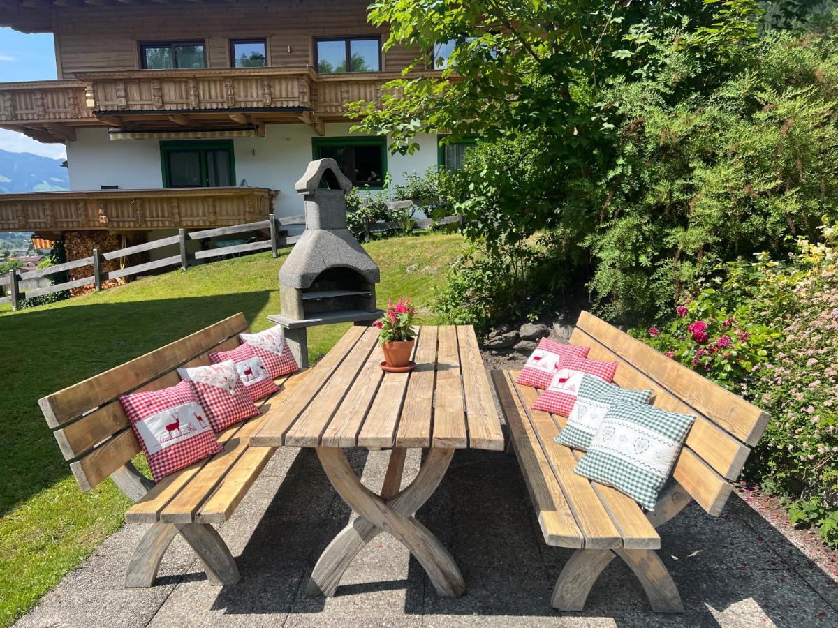 שטום Ferienwohnung Platzhirsch Panorama View Balkon, Gartensauna, Garten, Grillplatz מראה חיצוני תמונה