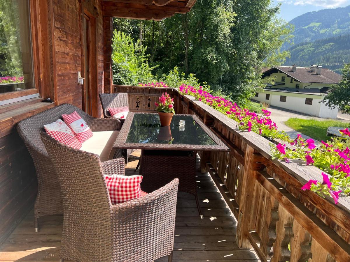 שטום Ferienwohnung Platzhirsch Panorama View Balkon, Gartensauna, Garten, Grillplatz מראה חיצוני תמונה