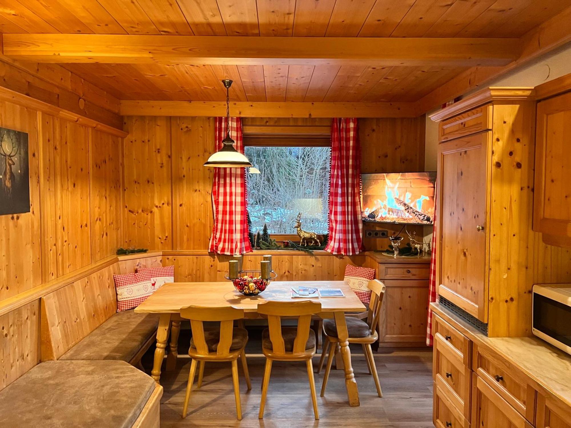 שטום Ferienwohnung Platzhirsch Panorama View Balkon, Gartensauna, Garten, Grillplatz מראה חיצוני תמונה