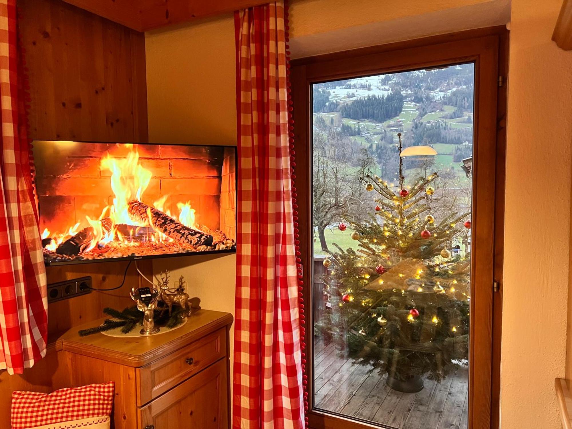 שטום Ferienwohnung Platzhirsch Panorama View Balkon, Gartensauna, Garten, Grillplatz מראה חיצוני תמונה
